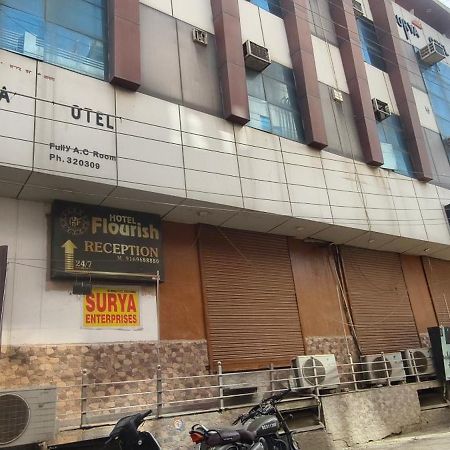 Surya Hotel Sirsa ภายนอก รูปภาพ